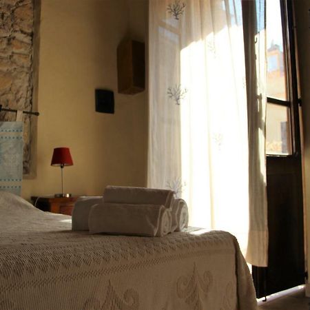 Sant Efisio Host Hotel Каляри Екстериор снимка