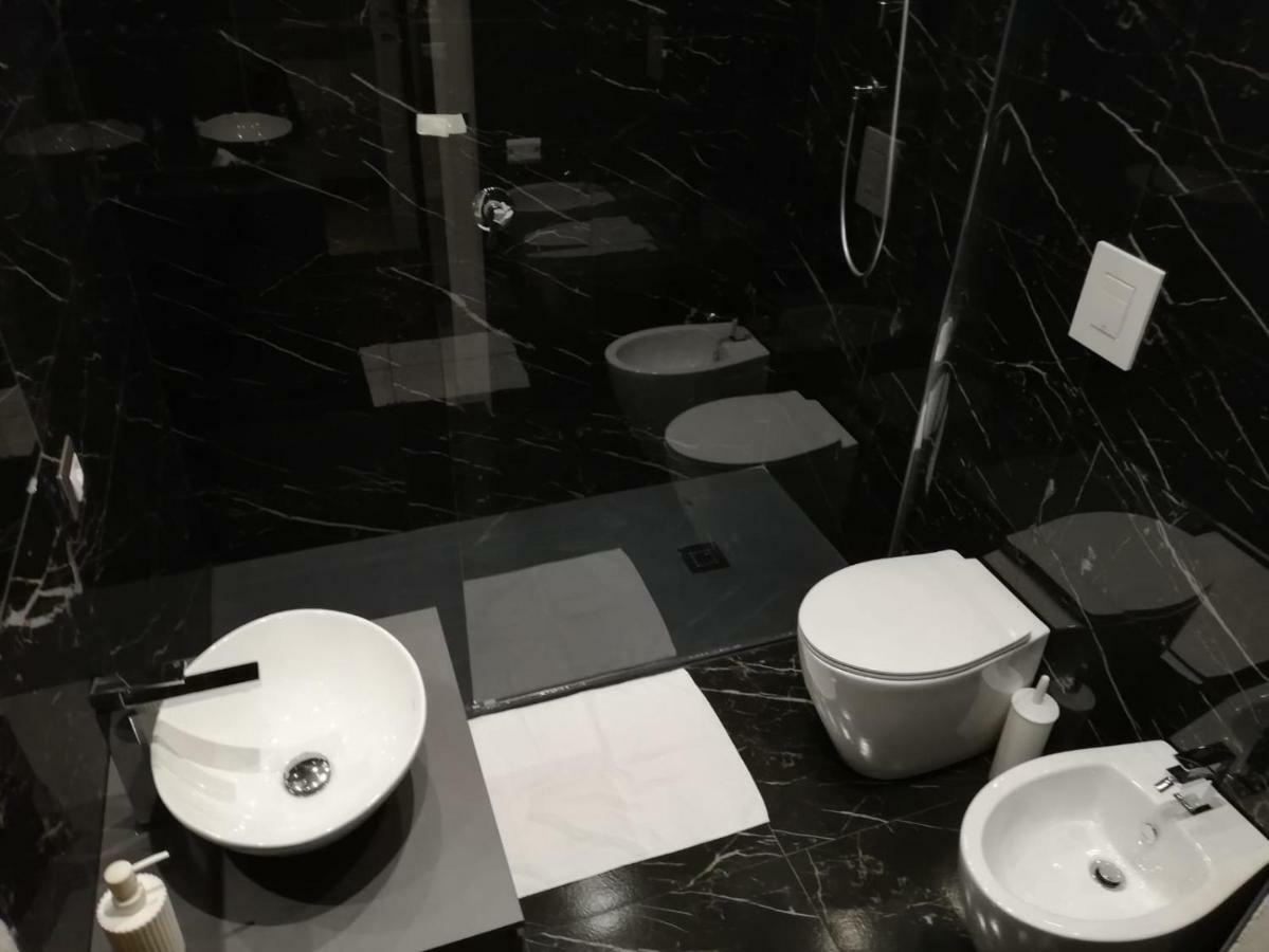 Sant Efisio Host Hotel Каляри Екстериор снимка